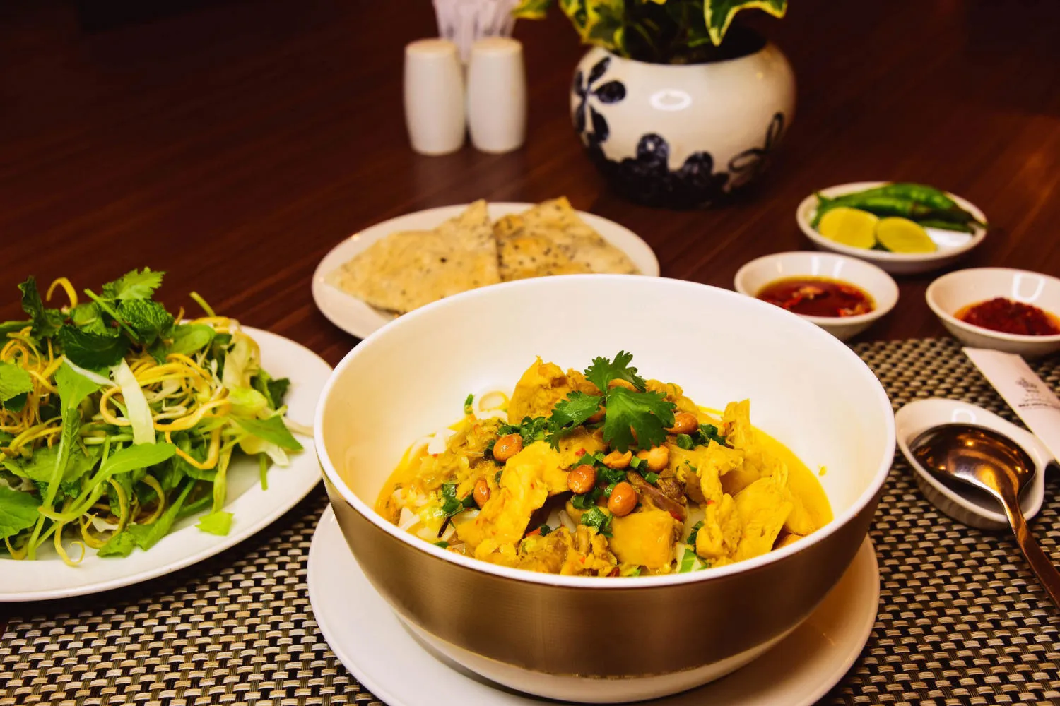 Đặc sản Đà Nẵng và list món ăn ngon nhất định phải thử