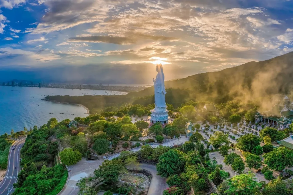 Trải nghiệm Đà Nẵng: Chinh Phục Linh Ứng – Ngũ Hành Sơn – Hội An