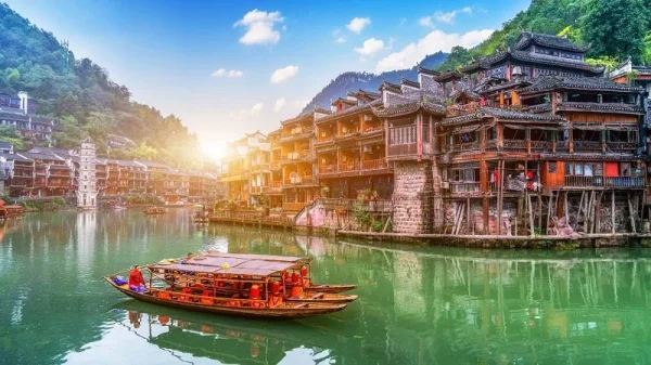 Khám phá Nam Ninh, Tour ngày lễ - Giá ngày thường