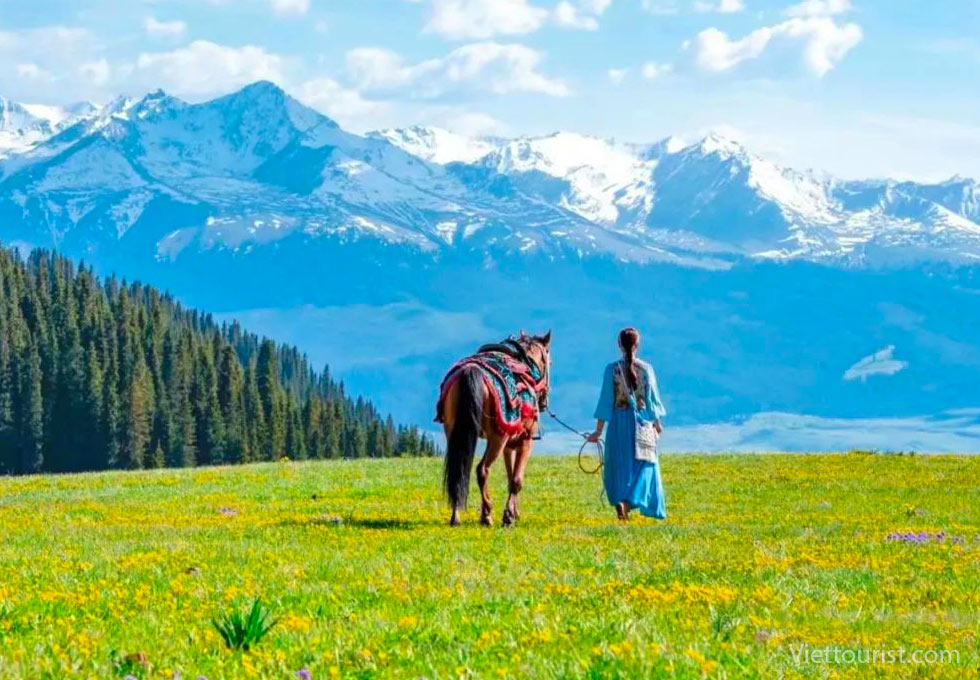 Tour Tân Cương - Pakistan
