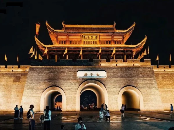 HOT: Nam Ninh - Thanh Tú Sơn - Thái Bình Cổ Trấn - Tương Tư Cổ Trấn - Nam Ninh Chi Dạ